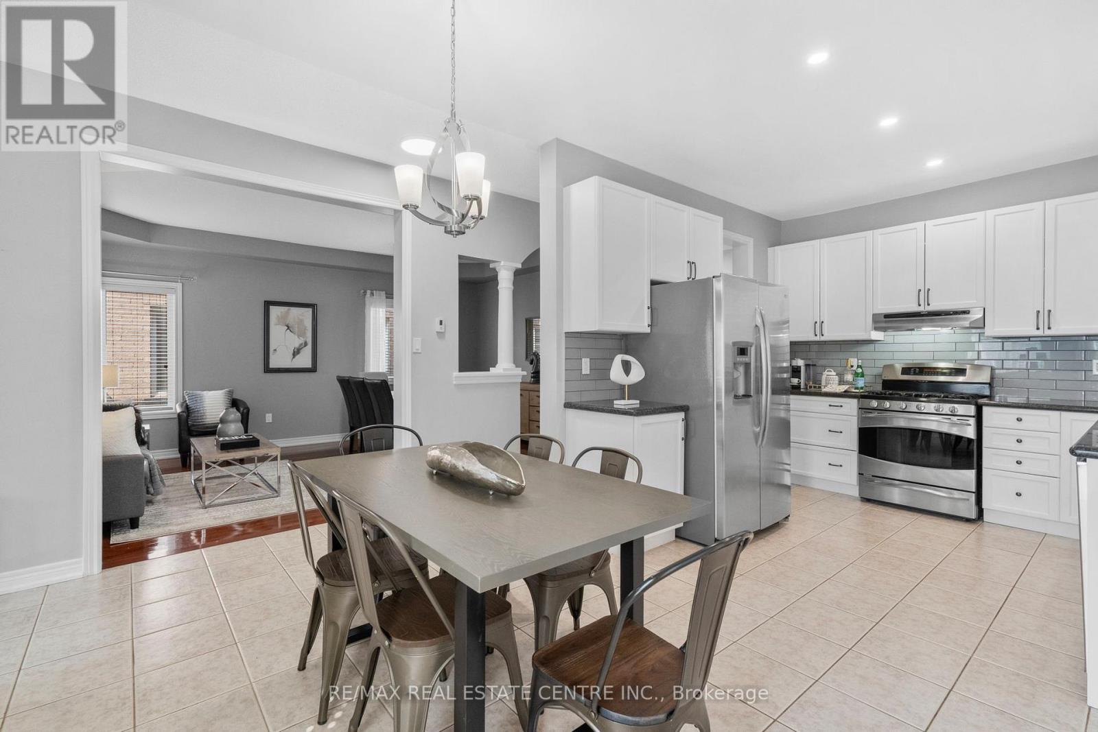 1464 Rolph Terrace, Milton, Ontario  L9T 7C9 - Photo 8 - W12199719