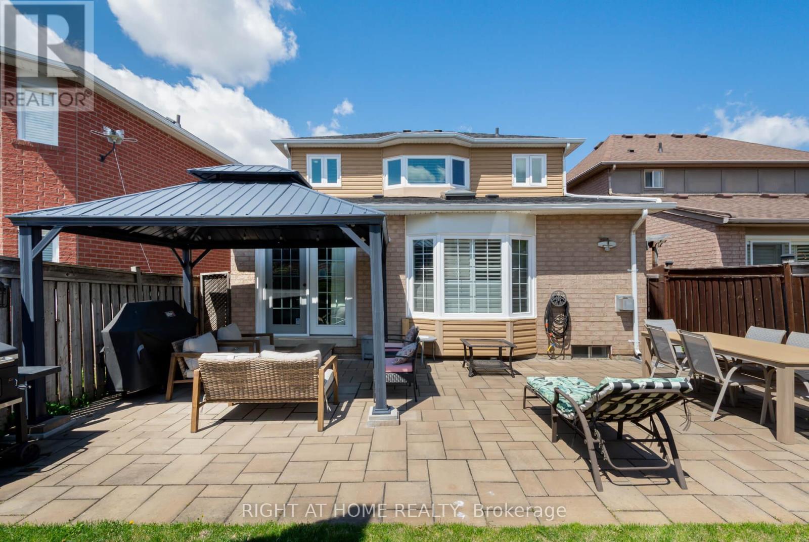 3960 Honey Locust Trail, Mississauga (Lisgar), Ontario  L5N 7A5 - Photo 36 - W12199751
