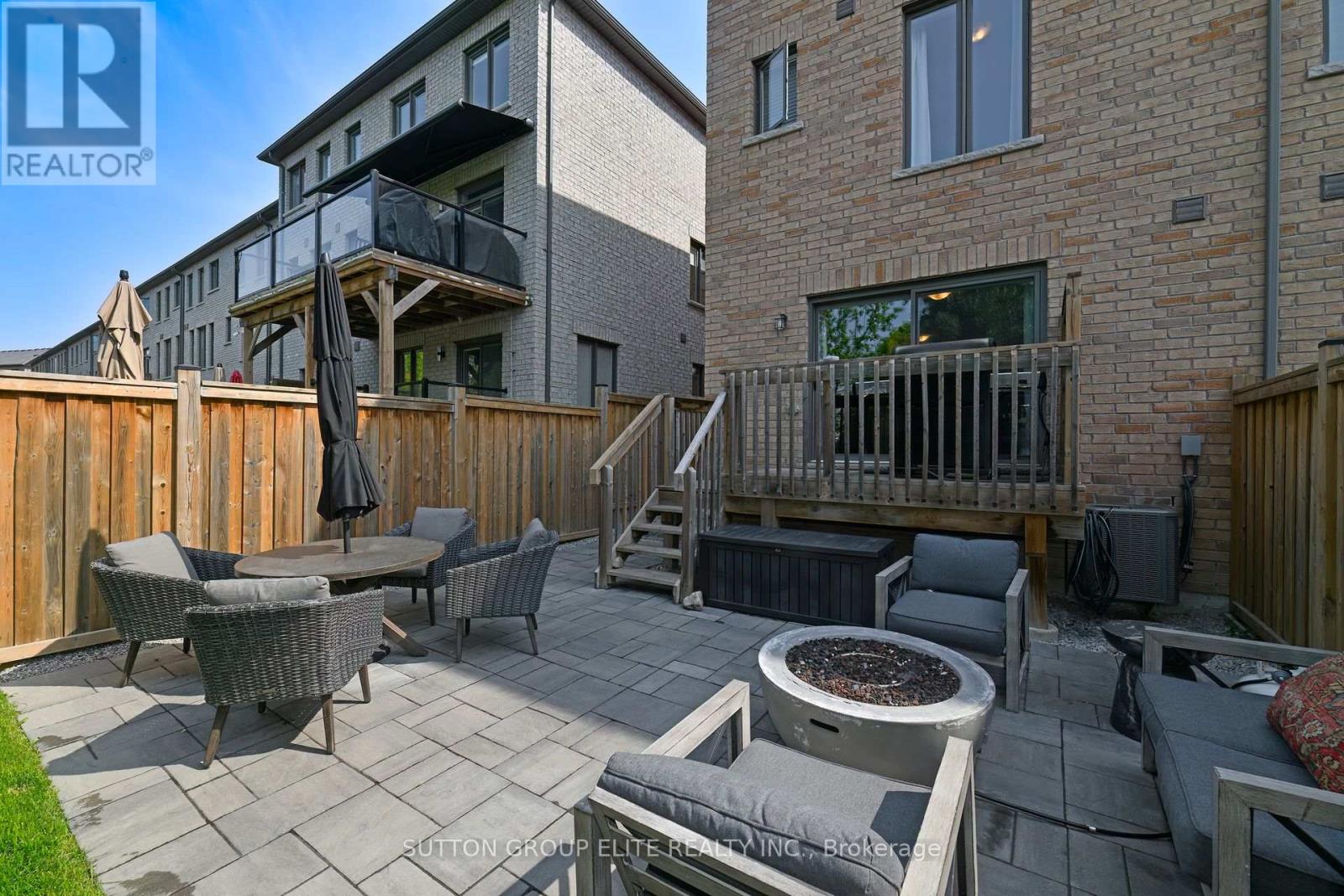 1038 Beachcomber Road, Mississauga, Ontario  L5G 0B1 - Photo 17 - W12199755