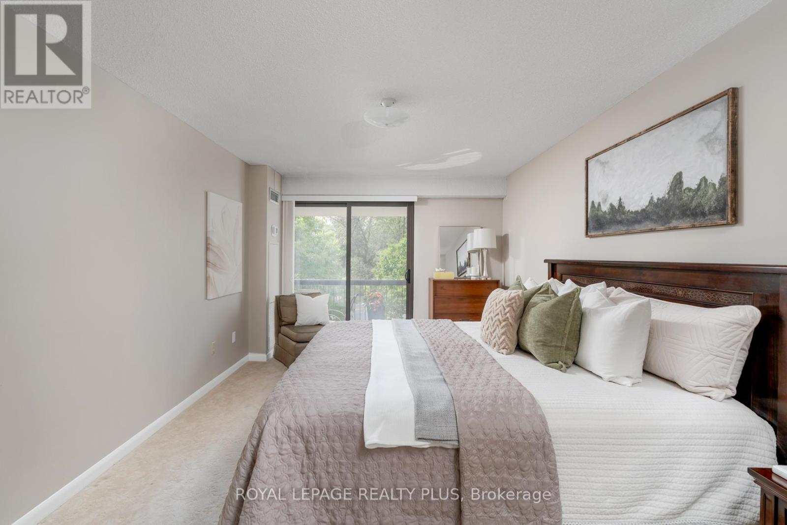206 - 2185 Marine Drive, Oakville, Ontario  L6L 5L6 - Photo 19 - W12199790