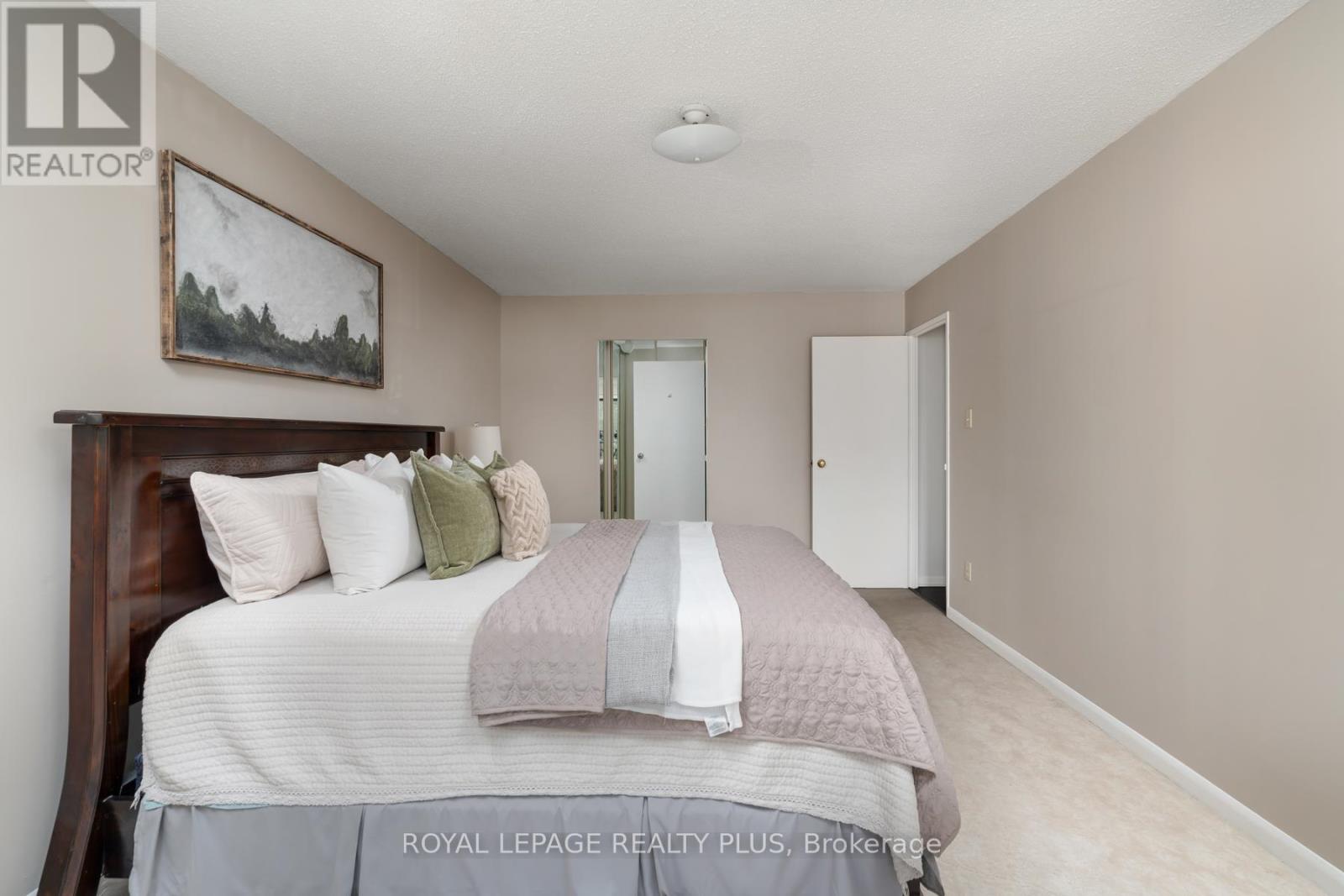 206 - 2185 Marine Drive, Oakville, Ontario  L6L 5L6 - Photo 20 - W12199790