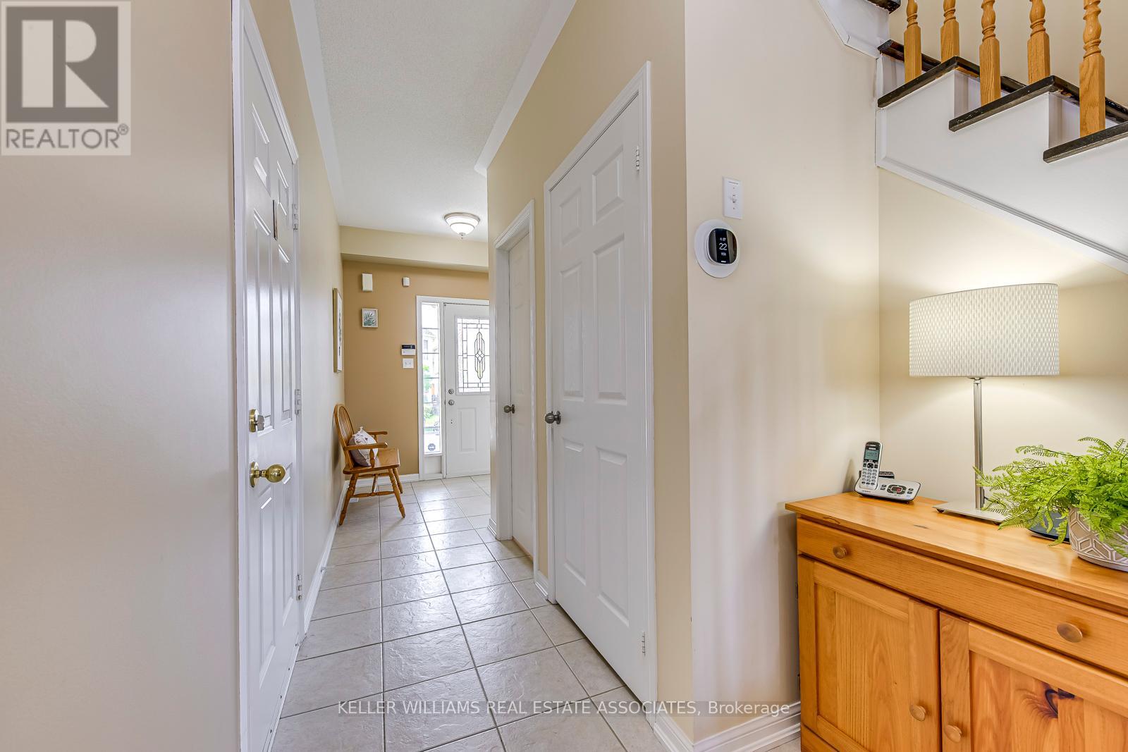 67 Livingston Road, Milton, Ontario  L9T 6B8 - Photo 5 - W12199804