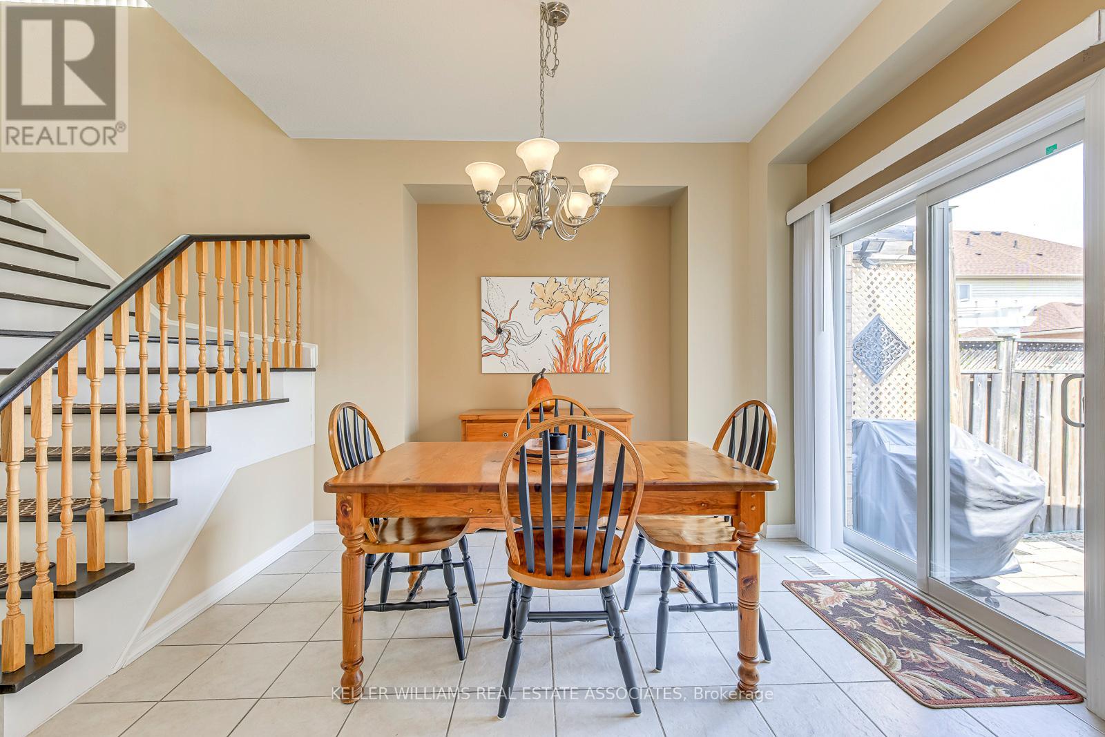 67 Livingston Road, Milton, Ontario  L9T 6B8 - Photo 7 - W12199804