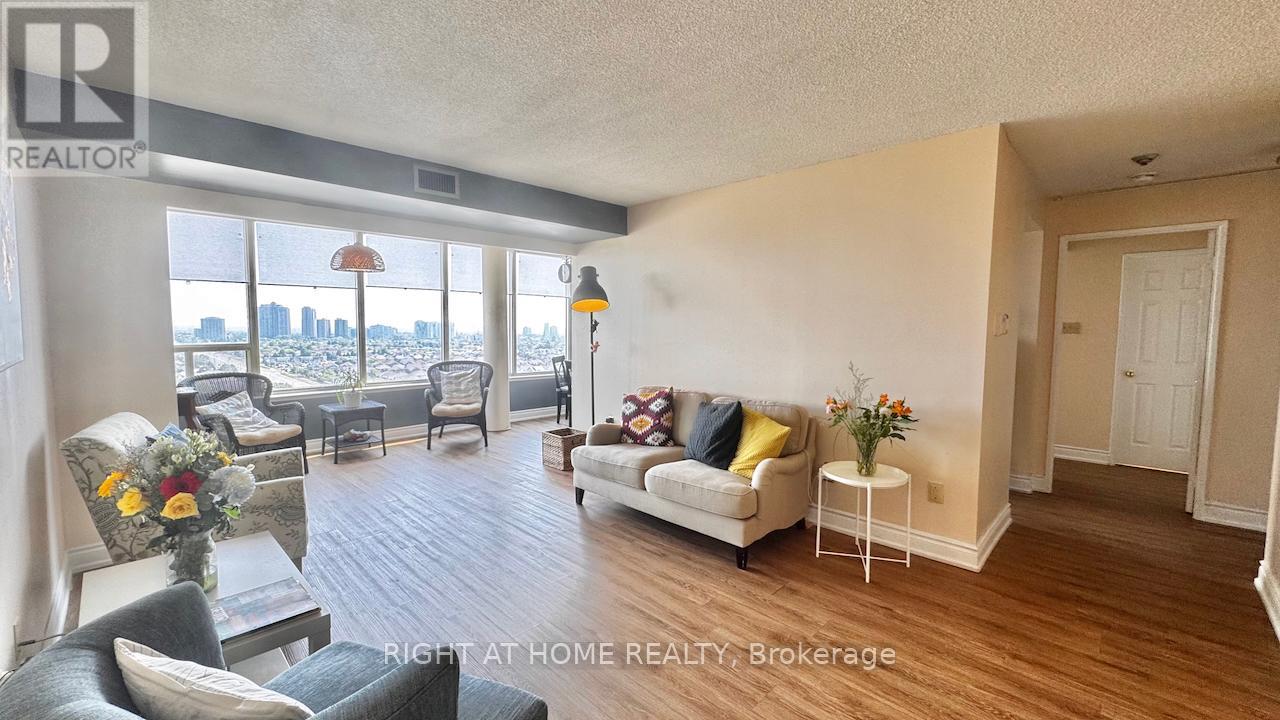1805 - 700 Constellation Drive, Mississauga, Ontario  L5R 3G8 - Photo 10 - W12199822