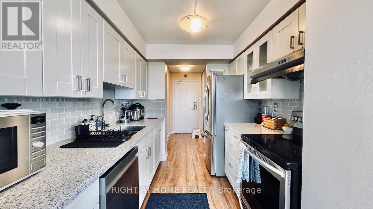 1805 - 700 Constellation Drive, Mississauga, Ontario  L5R 3G8 - Photo 19 - W12199822