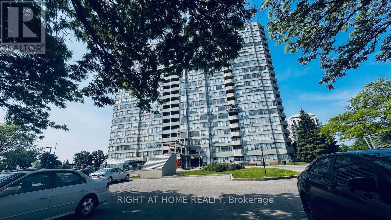 1805 - 700 Constellation Drive, Mississauga, Ontario  L5R 3G8 - Photo 2 - W12199822