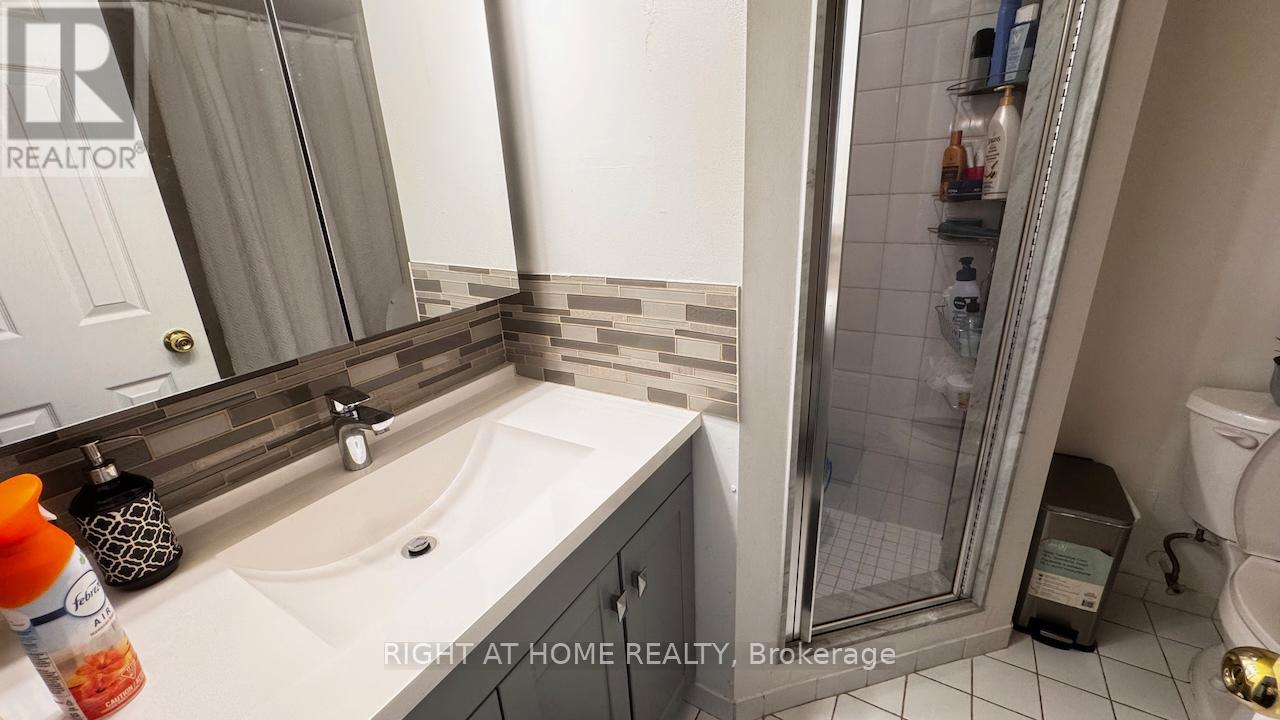 1805 - 700 Constellation Drive, Mississauga, Ontario  L5R 3G8 - Photo 24 - W12199822