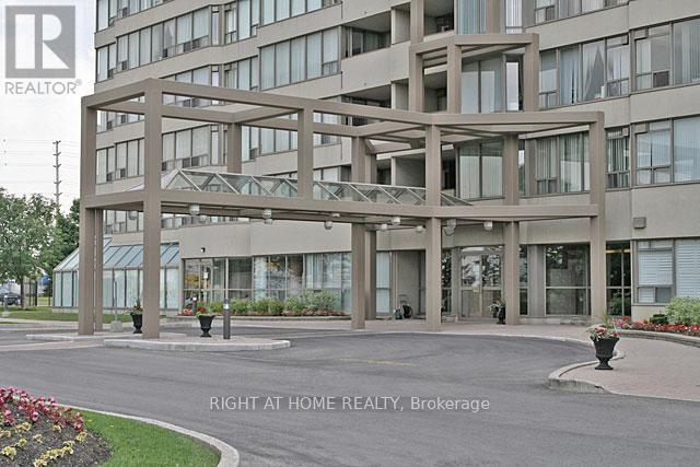 1805 - 700 Constellation Drive, Mississauga, Ontario  L5R 3G8 - Photo 3 - W12199822