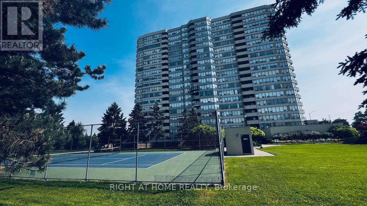 1805 - 700 Constellation Drive, Mississauga, Ontario  L5R 3G8 - Photo 6 - W12199822