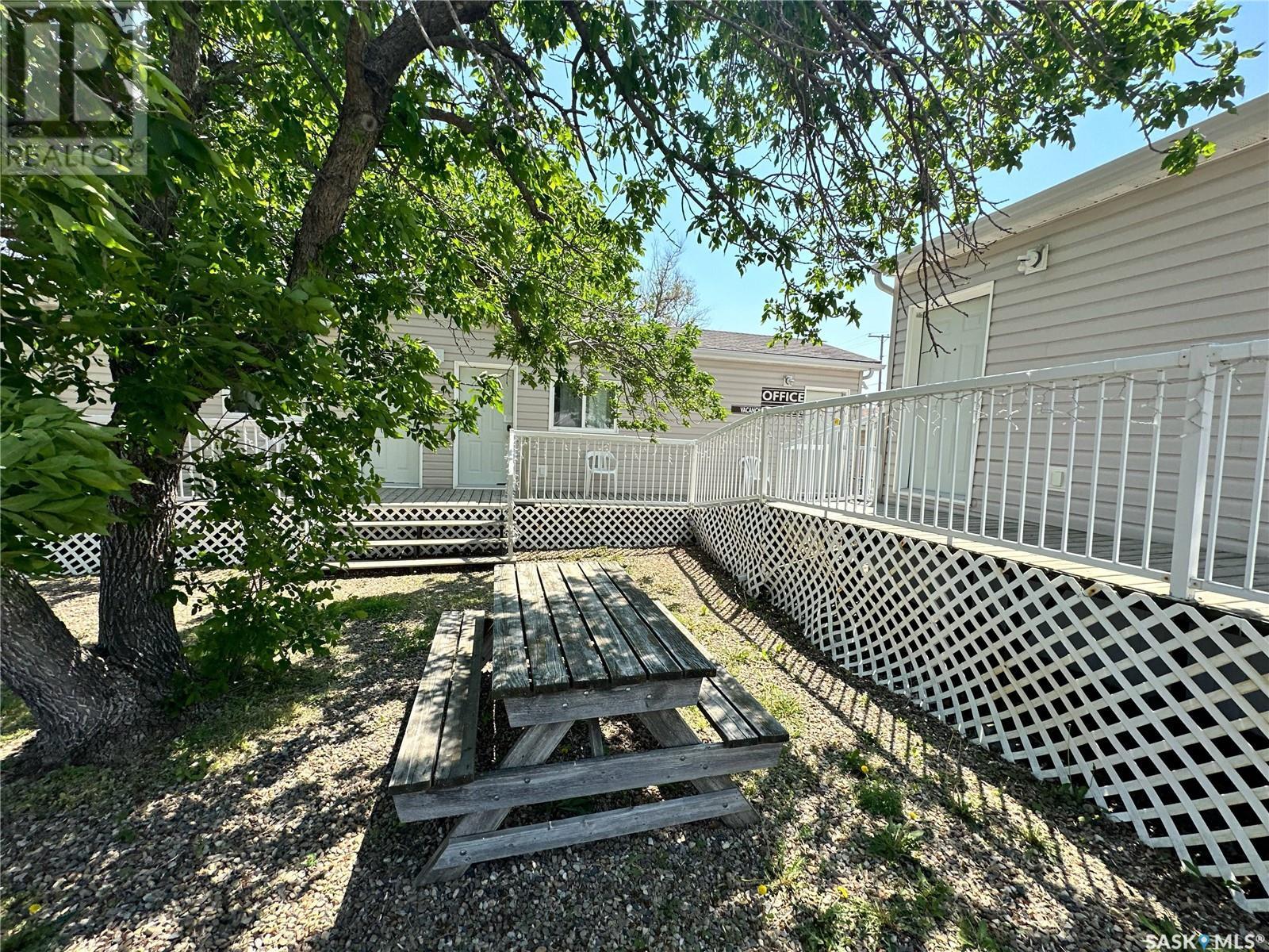 107 Railway Avenue, Cabri, Saskatchewan  S0N 0J0 - Photo 18 - SK008322