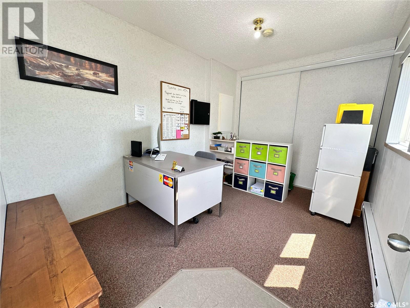 107 Railway Avenue, Cabri, Saskatchewan  S0N 0J0 - Photo 2 - SK008322