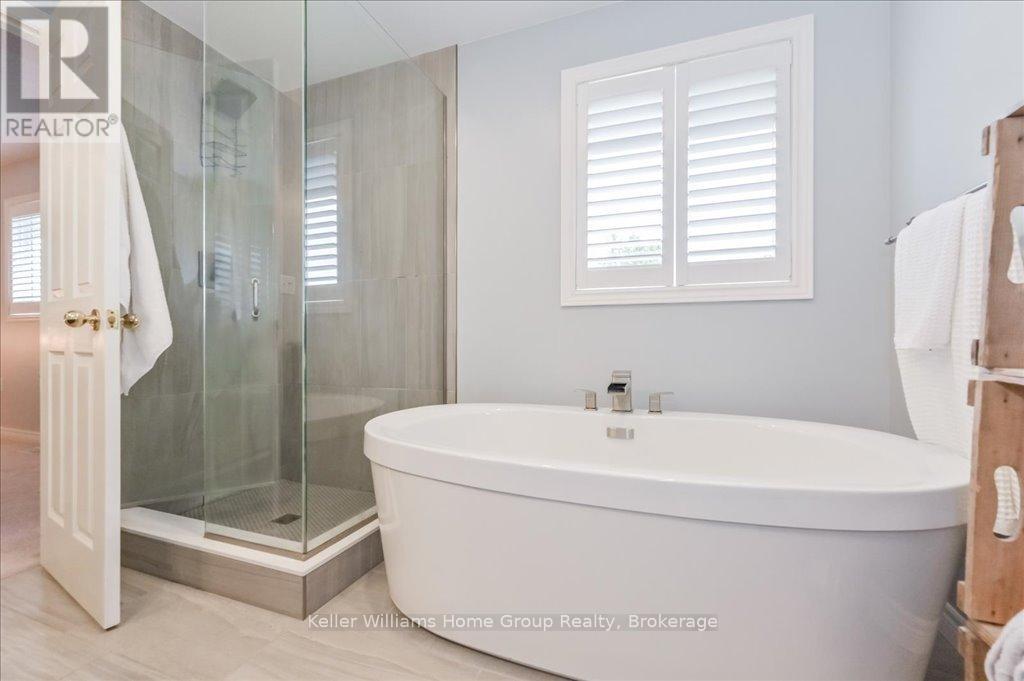 35 Thomas Boulevard, Centre Wellington, Ontario  N0B 1S0 - Photo 25 - X12097758