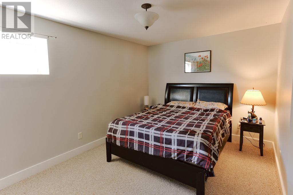 1647 Sunrise Road, Kelowna, British Columbia  V1P 1N9 - Photo 51 - 10349859