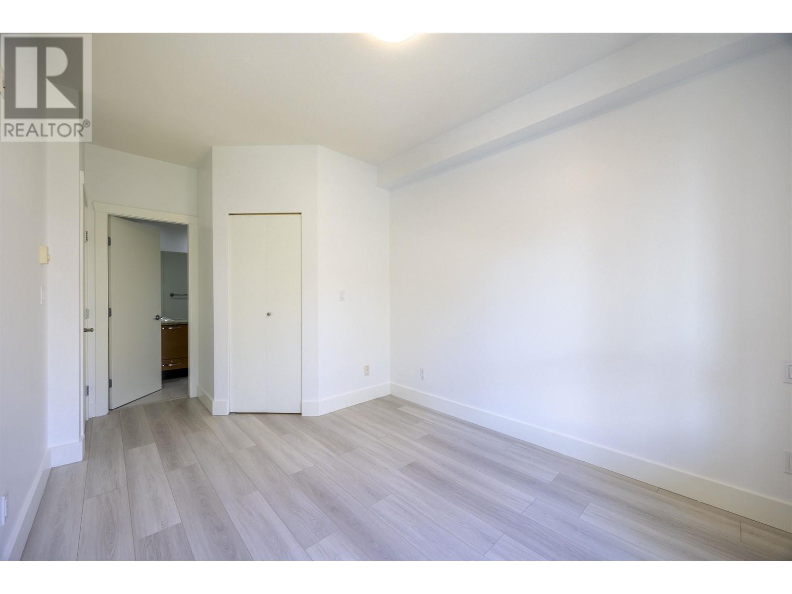 414 7488 Byrnepark Walk, Burnaby, British Columbia  V3N 0B6 - Photo 8 - R3011953