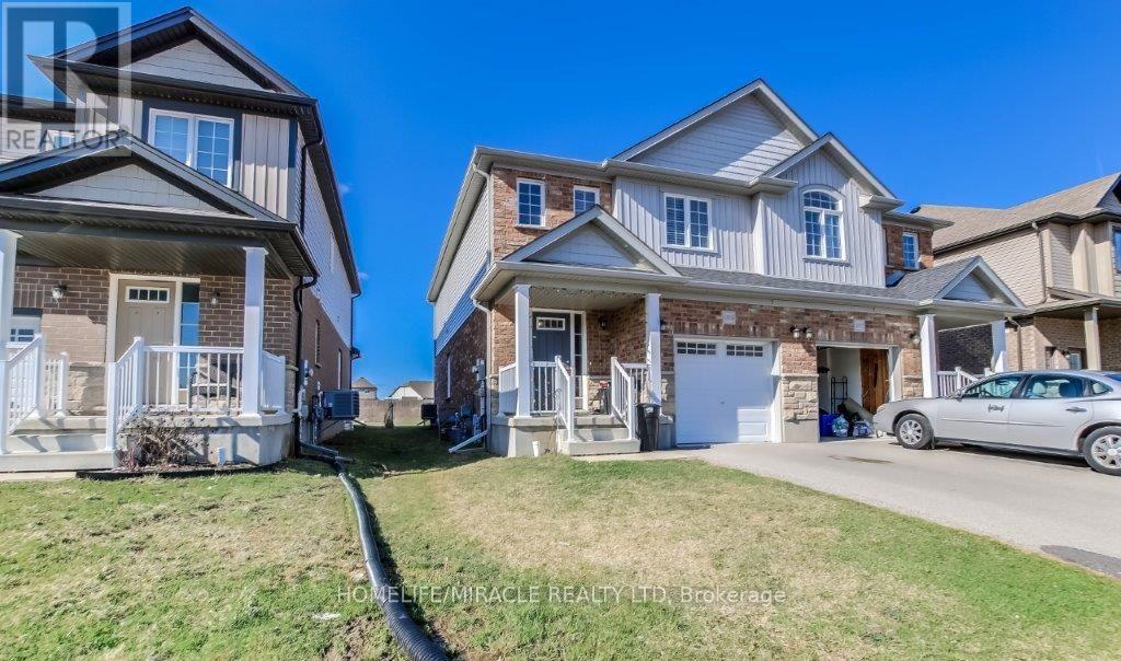 1373 CALAIS DRIVE, Woodstock, Ontario