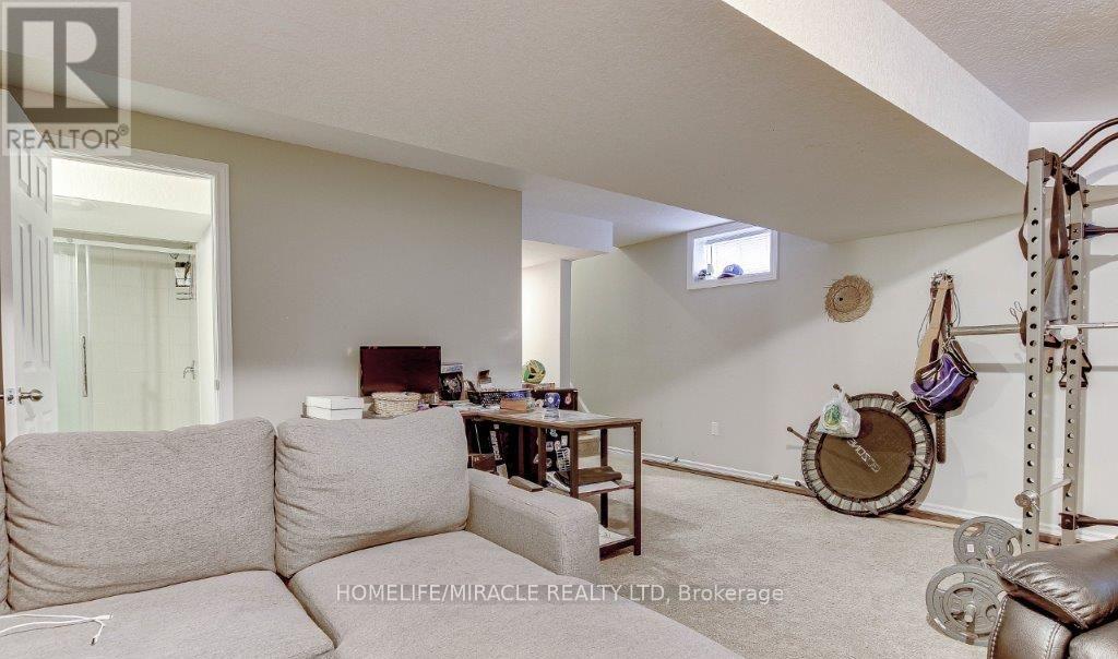 1373 Calais Drive, Woodstock, Ontario  N4T 0L8 - Photo 21 - X12199646
