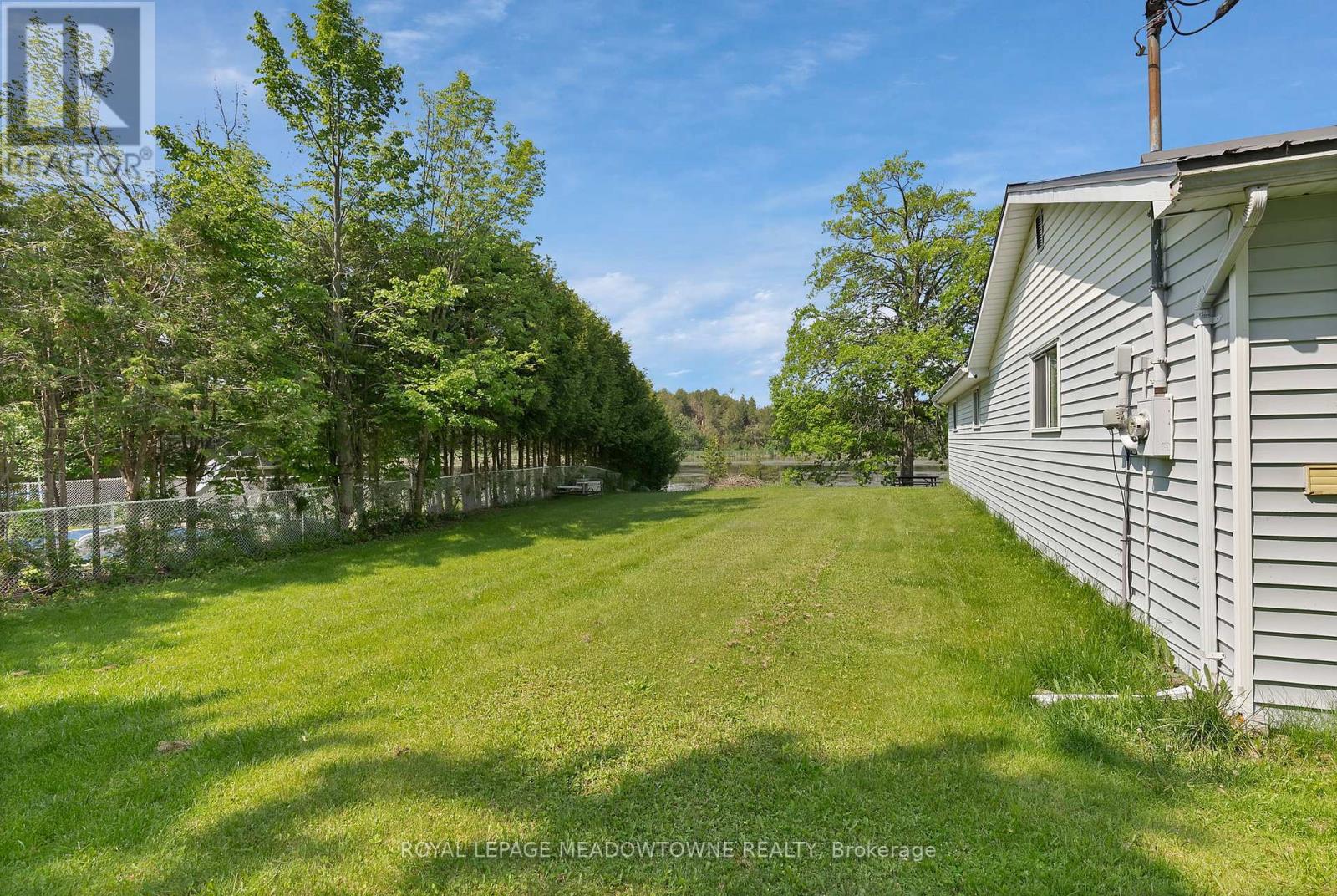 46 Hawke Drive, Kawartha Lakes (Emily), Ontario  K0L 2W0 - Photo 26 - X12199678