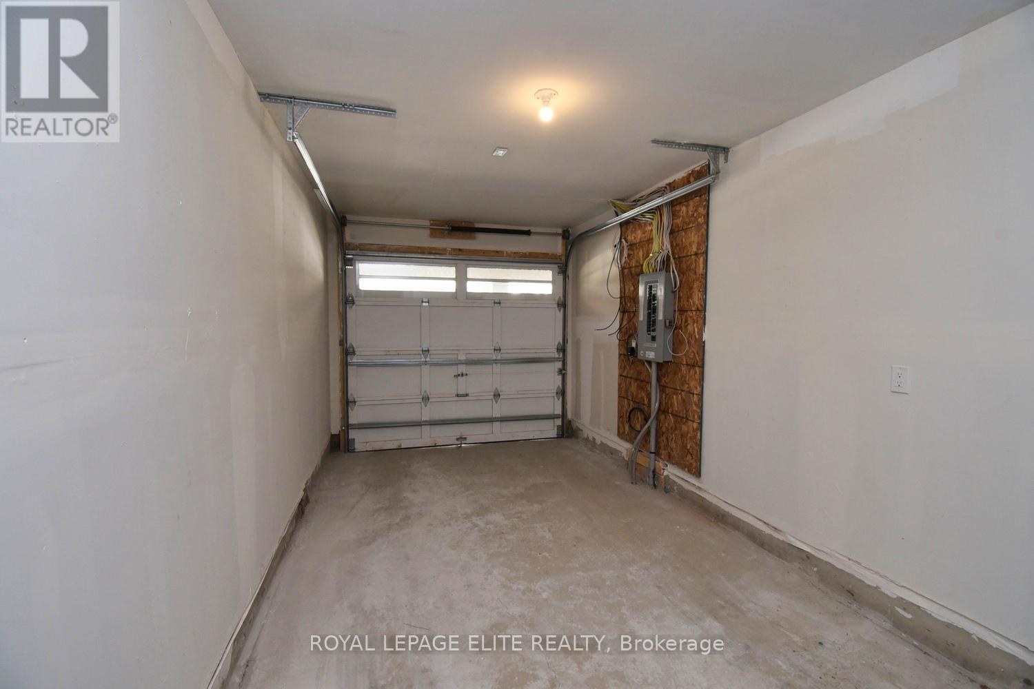 69 - 383 Dundas Street E, Hamilton, Ontario  L8B 1X6 - Photo 25 - X12199709