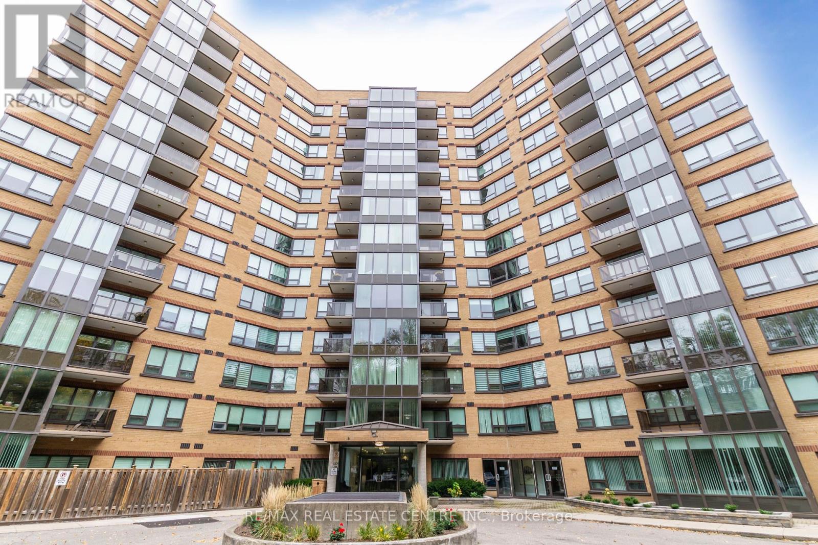 Property at 307 - 237 KING STREET W image 1