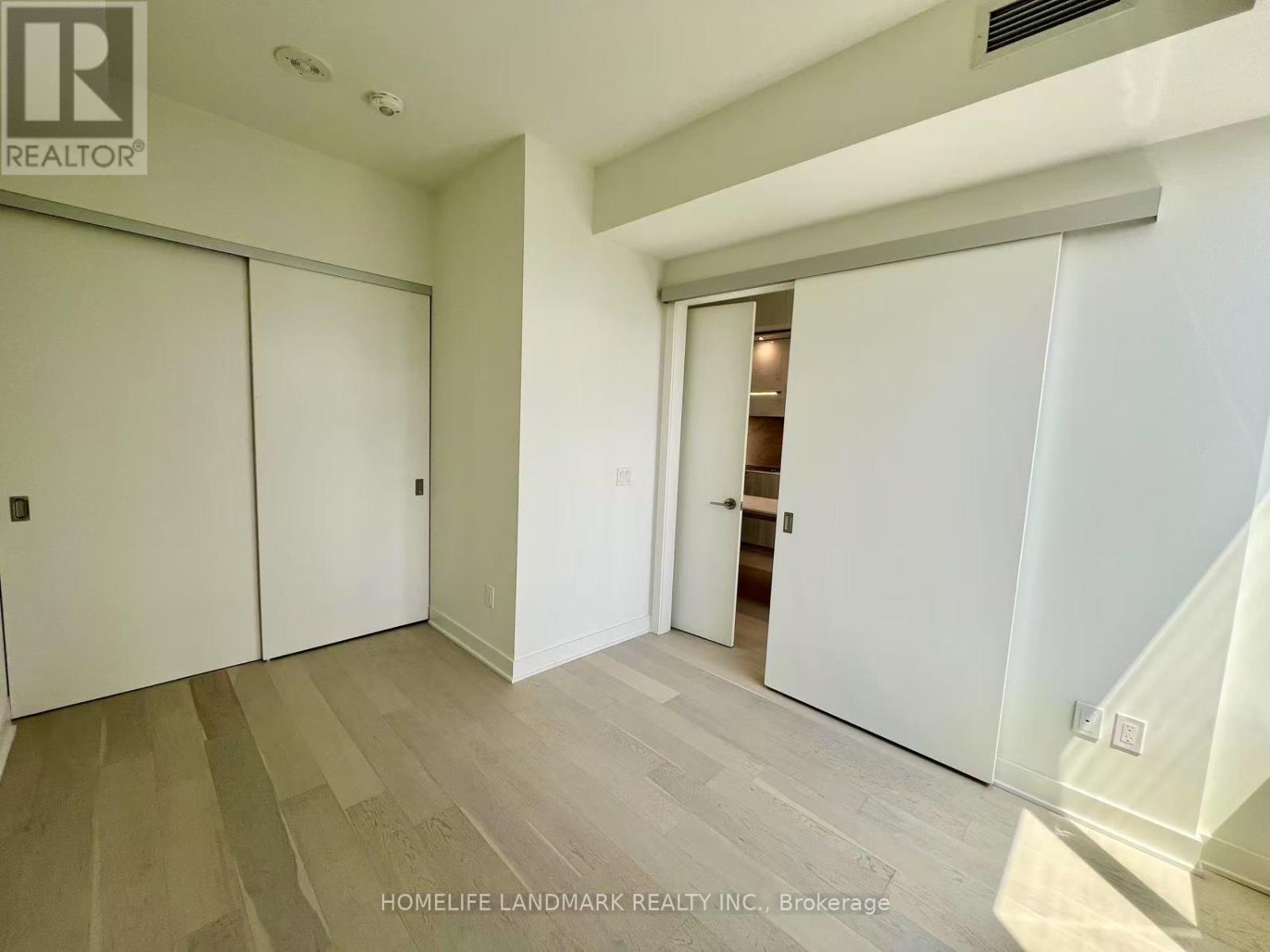 4108 - 11 Yorkville Avenue, Toronto, Ontario  M4W 0B7 - Photo 6 - C12199862
