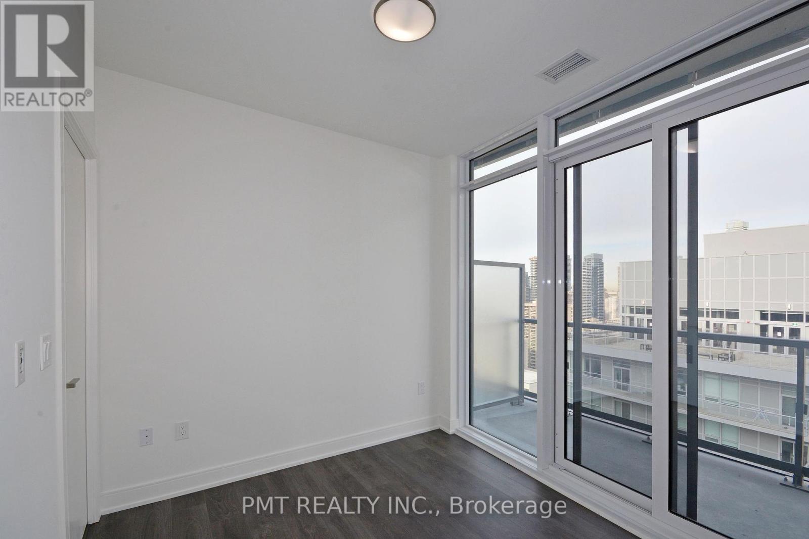 Ph05 - 89 Mcgill Street, Toronto, Ontario  M5B 0B1 - Photo 5 - C12199883