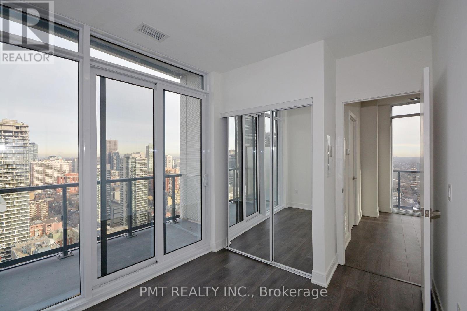 Ph05 - 89 Mcgill Street, Toronto, Ontario  M5B 0B1 - Photo 6 - C12199883
