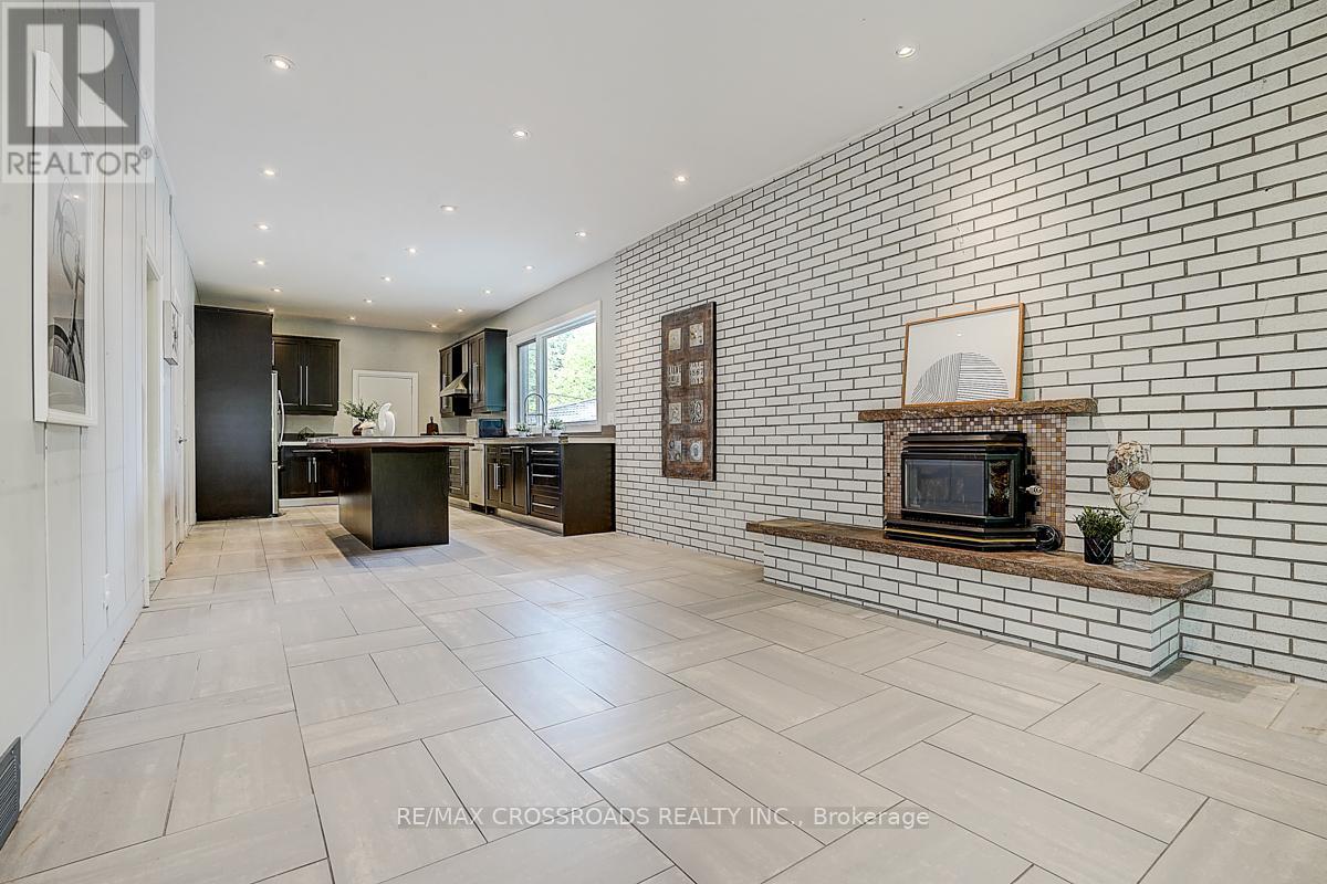 53 Forest Grove Drive, Toronto, Ontario  M2K 1Z4 - Photo 24 - C12199905