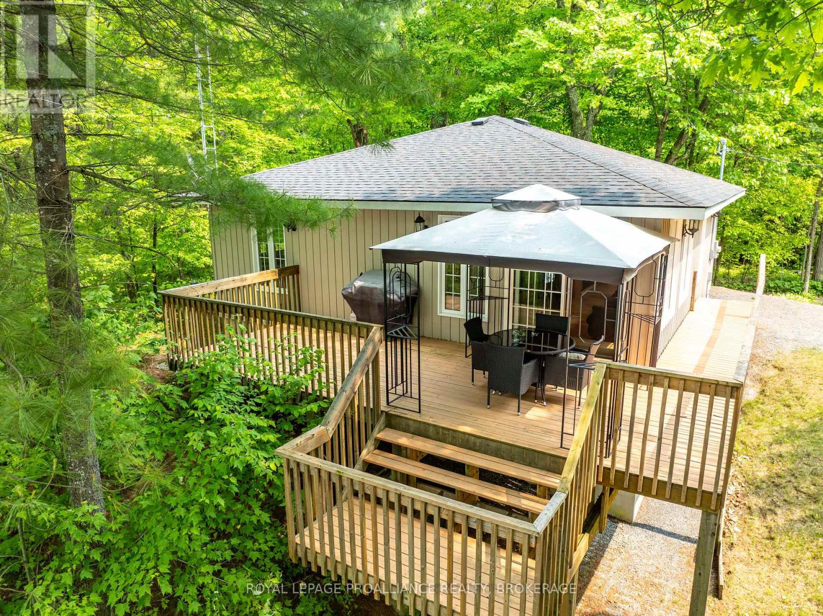 21 WARBLER LANE, south frontenac (frontenac south), Ontario
