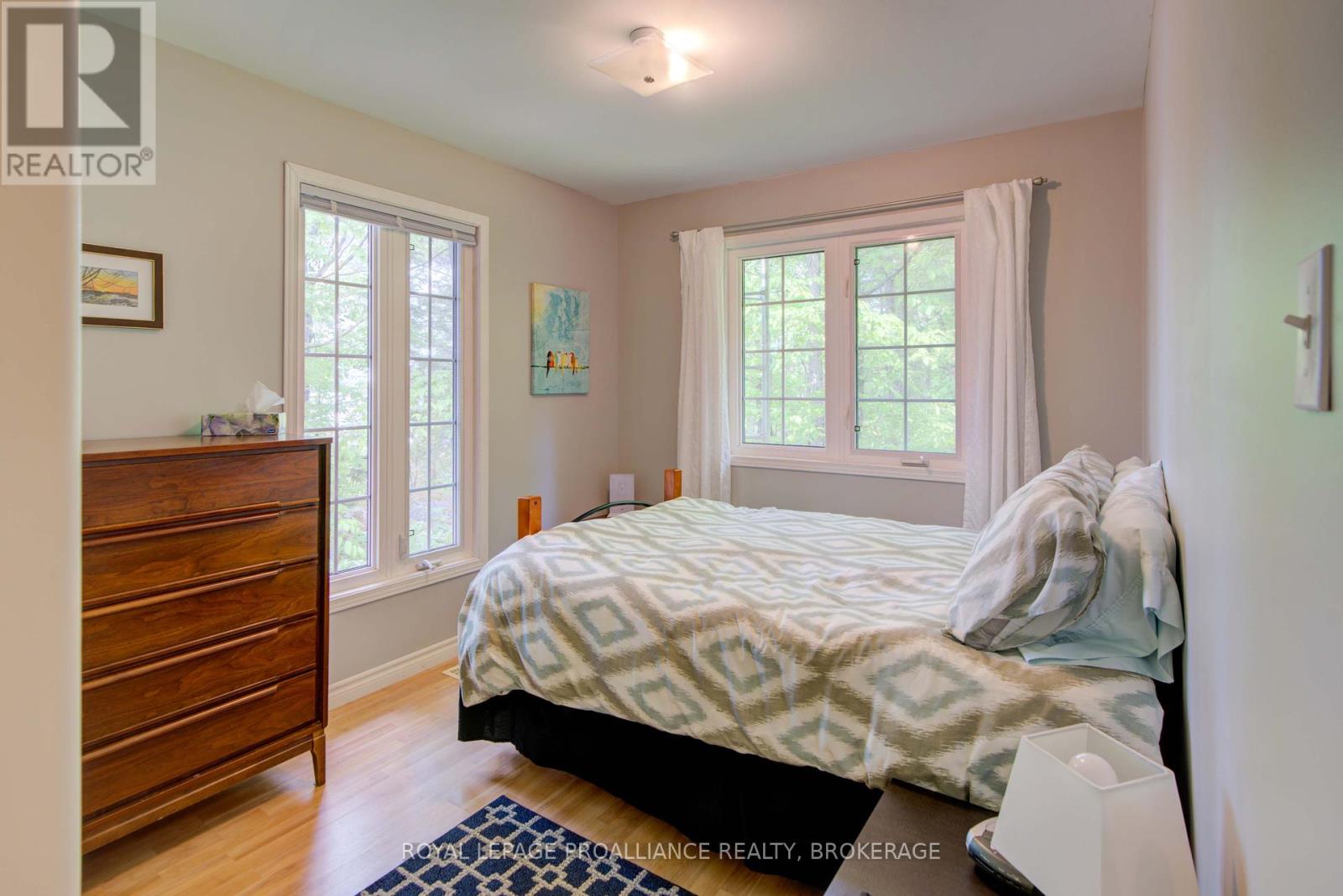 21 Warbler Lane, South Frontenac (Frontenac South), Ontario  K0H 1W0 - Photo 17 - X12200045