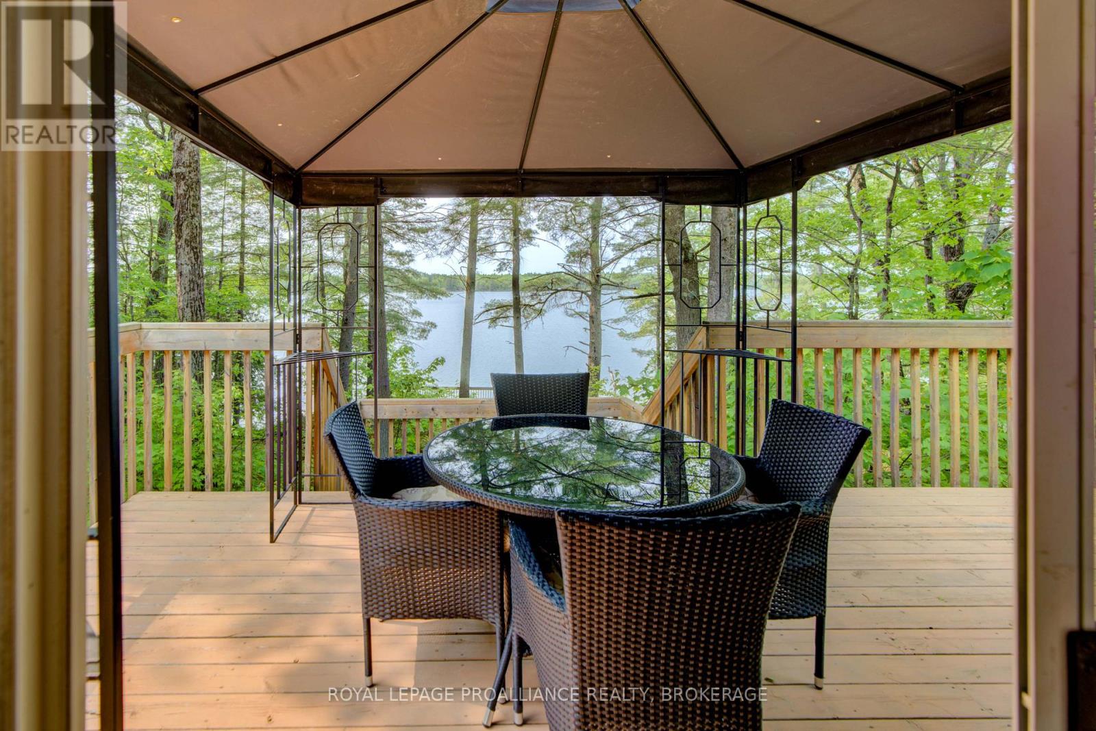 21 Warbler Lane, South Frontenac (Frontenac South), Ontario  K0H 1W0 - Photo 28 - X12200045