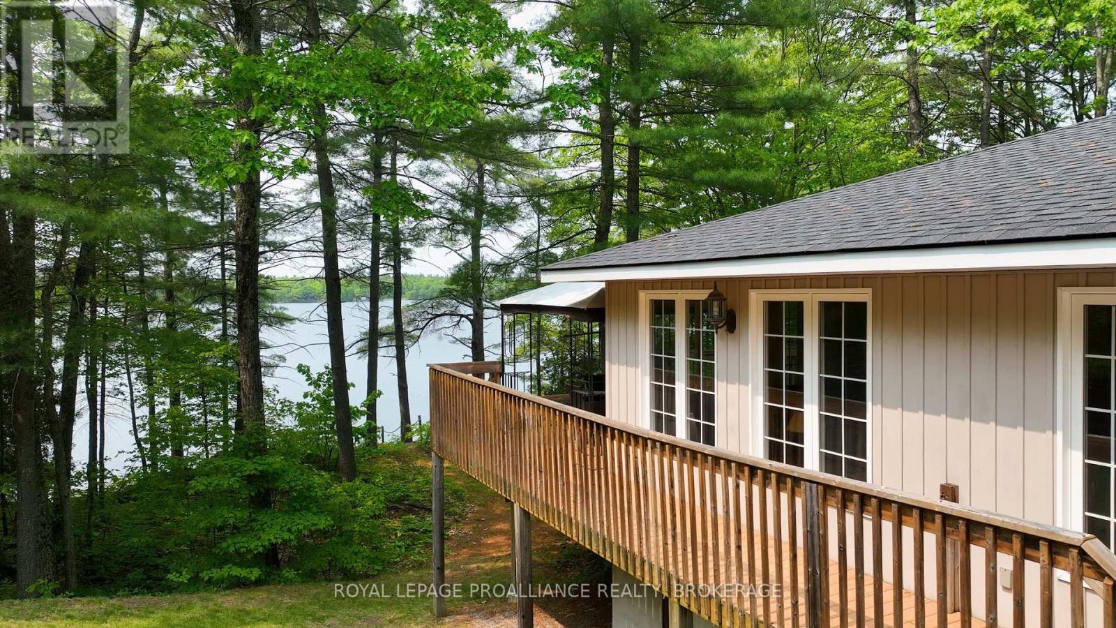 21 Warbler Lane, South Frontenac (Frontenac South), Ontario  K0H 1W0 - Photo 41 - X12200045