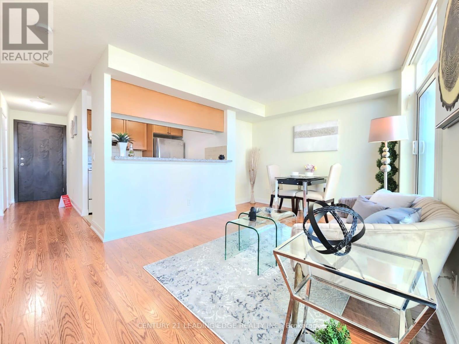 323 - 238 BONIS AVENUE, Toronto, Ontario