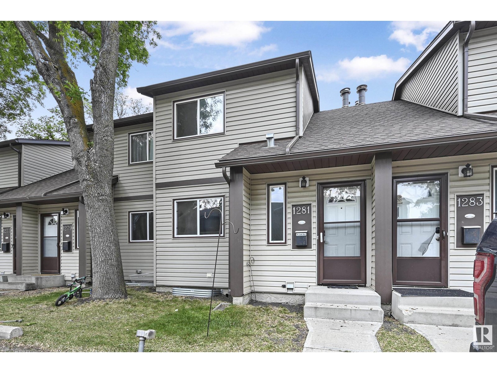 1281 HOOKE RD NW, Edmonton, Alberta