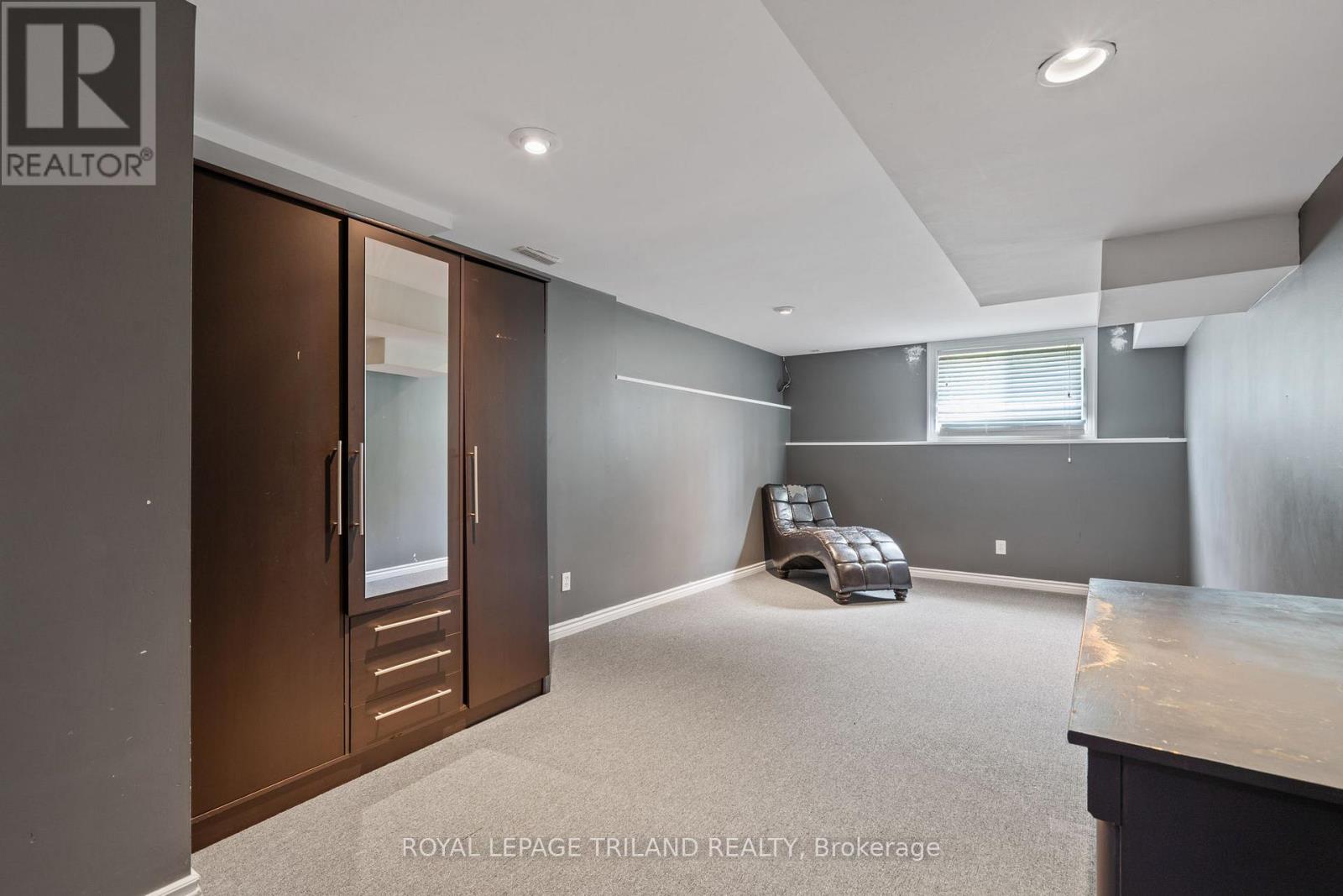 116 Cedarwood Crescent, London North, Ontario  N6H 5E7 - Photo 34 - X12200022