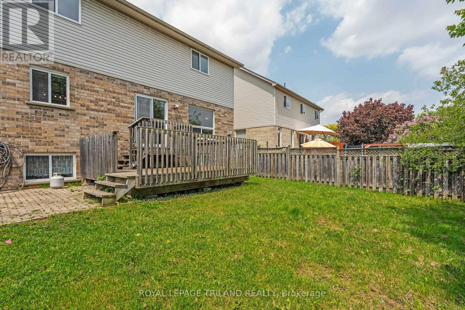 116 Cedarwood Crescent, London North, Ontario  N6H 5E7 - Photo 43 - X12200022