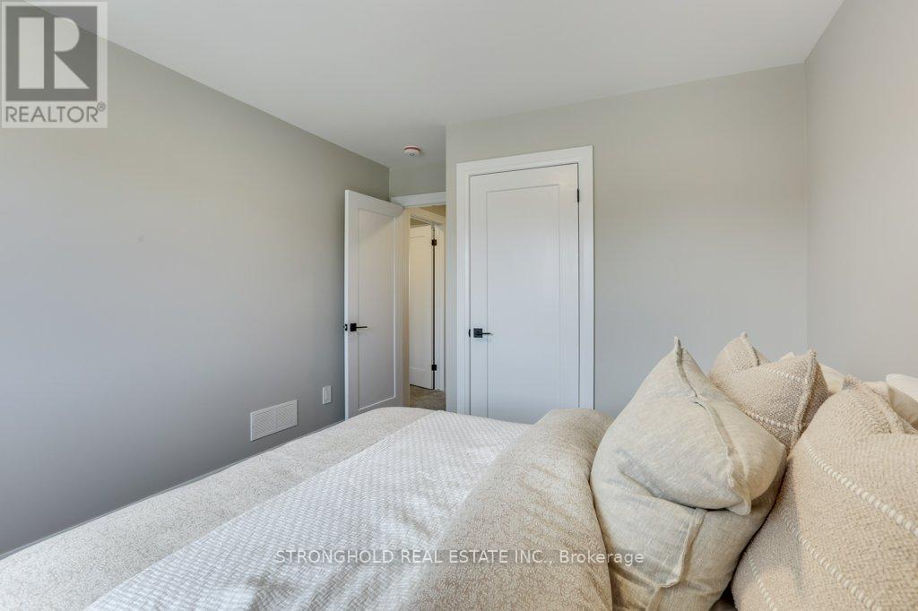 1768 Finley Crescent, London North, Ontario  N6H 5M5 - Photo 33 - X12200062