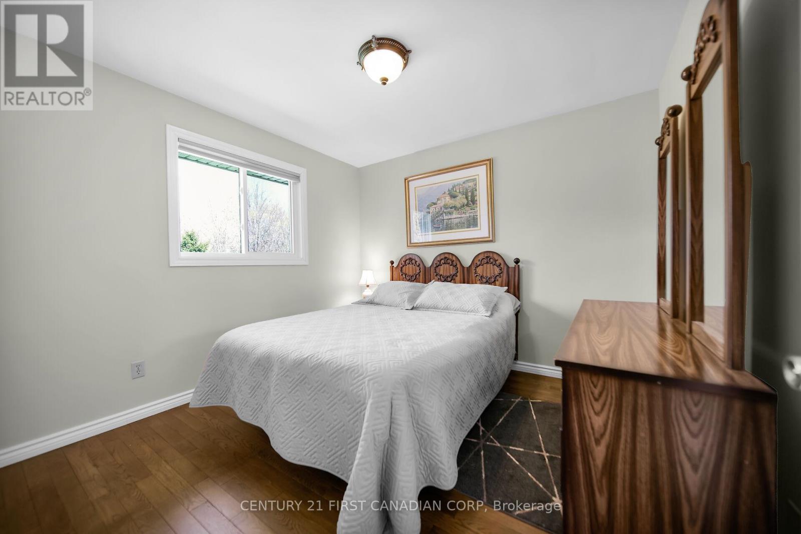 10016 Graham Road, West Elgin, Ontario  N0L 2P0 - Photo 21 - X12200100