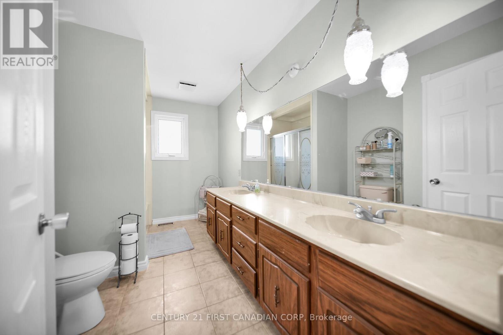 10016 Graham Road, West Elgin, Ontario  N0L 2P0 - Photo 25 - X12200100