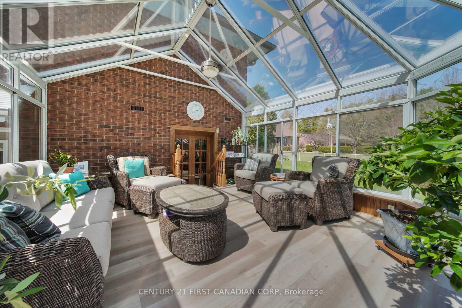 10016 Graham Road, West Elgin, Ontario  N0L 2P0 - Photo 31 - X12200100