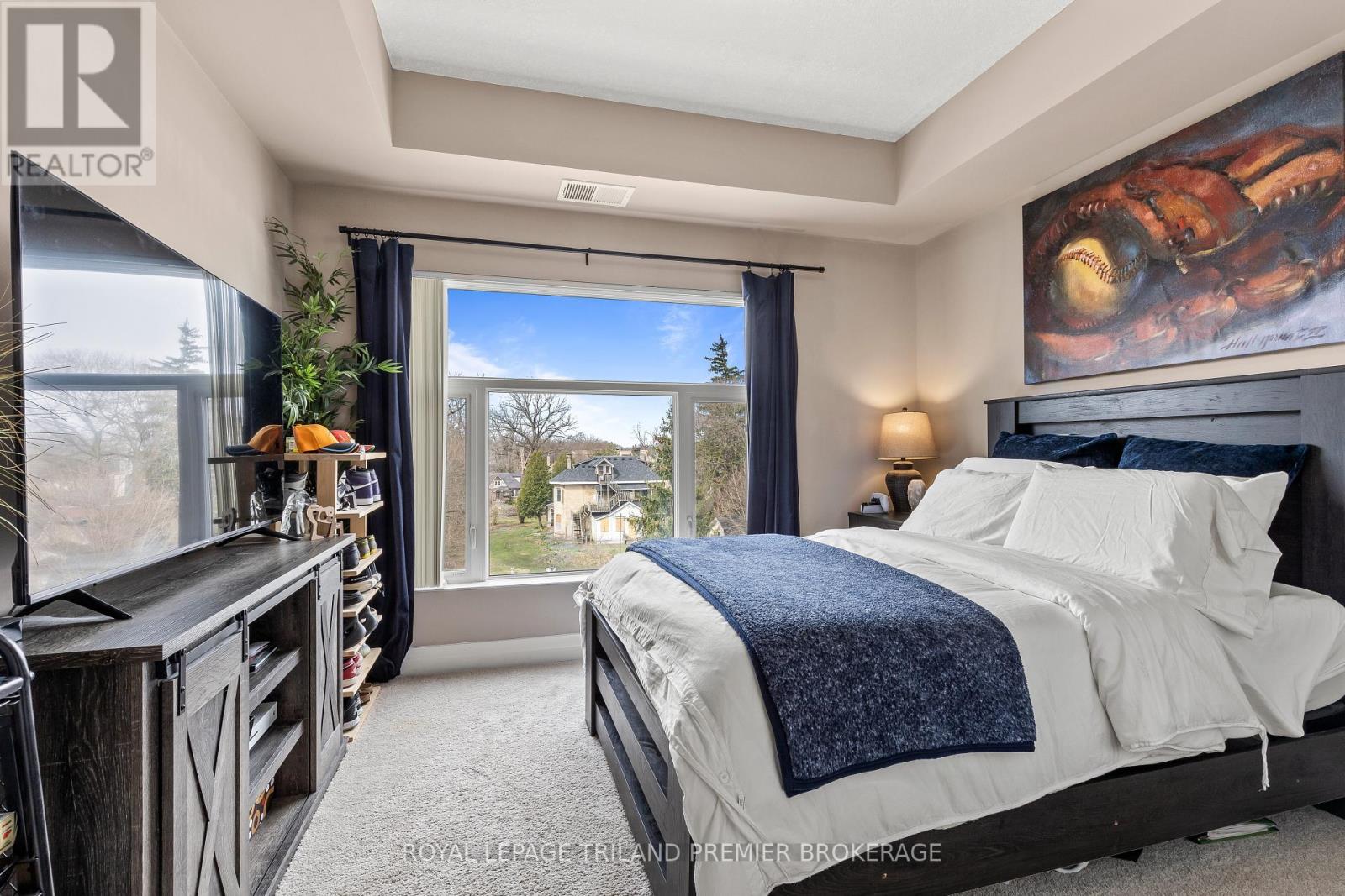 Photo 18 of 30 for 408 - 89 Ridout Street S