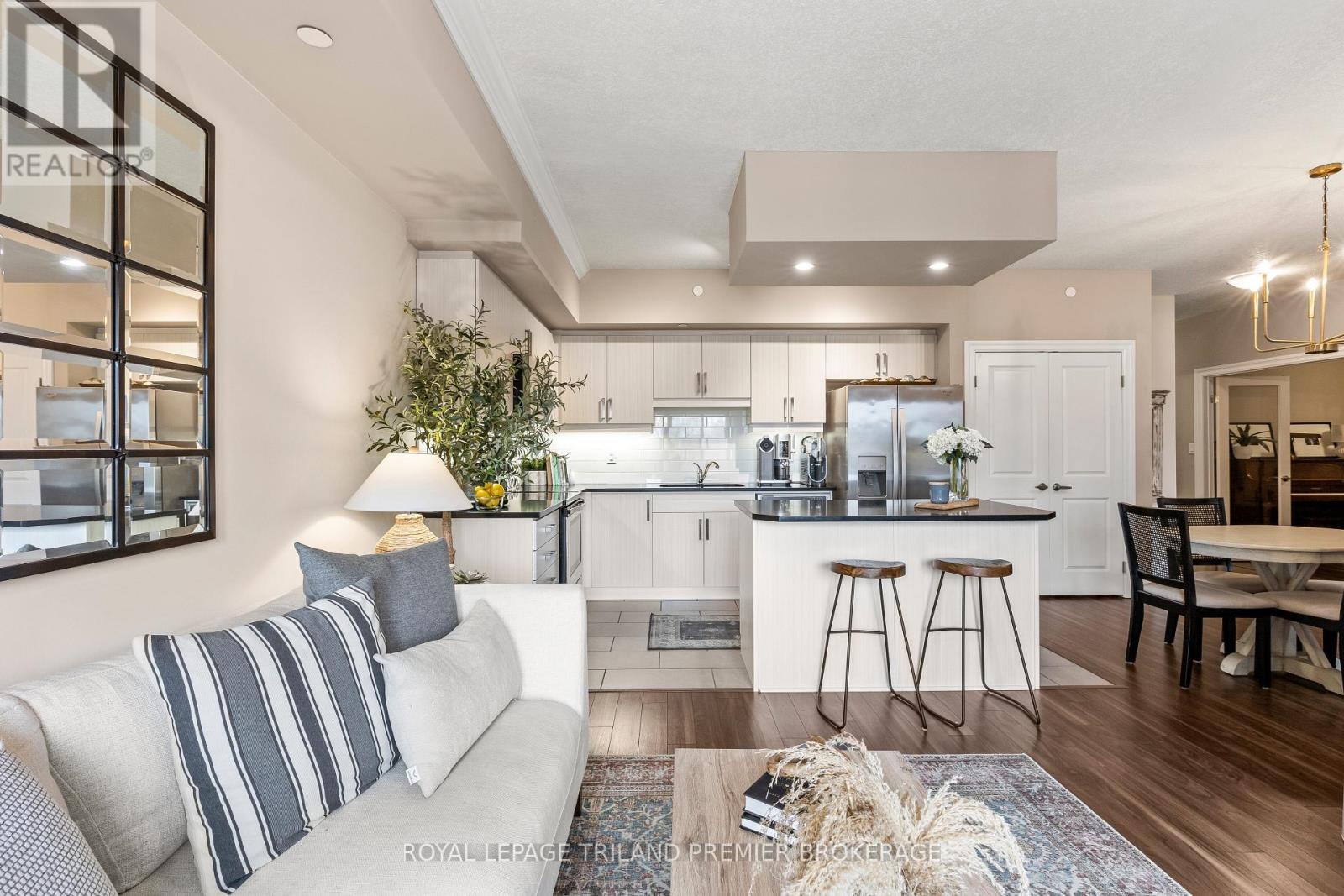 Photo 9 of 30 for 408 - 89 Ridout Street S