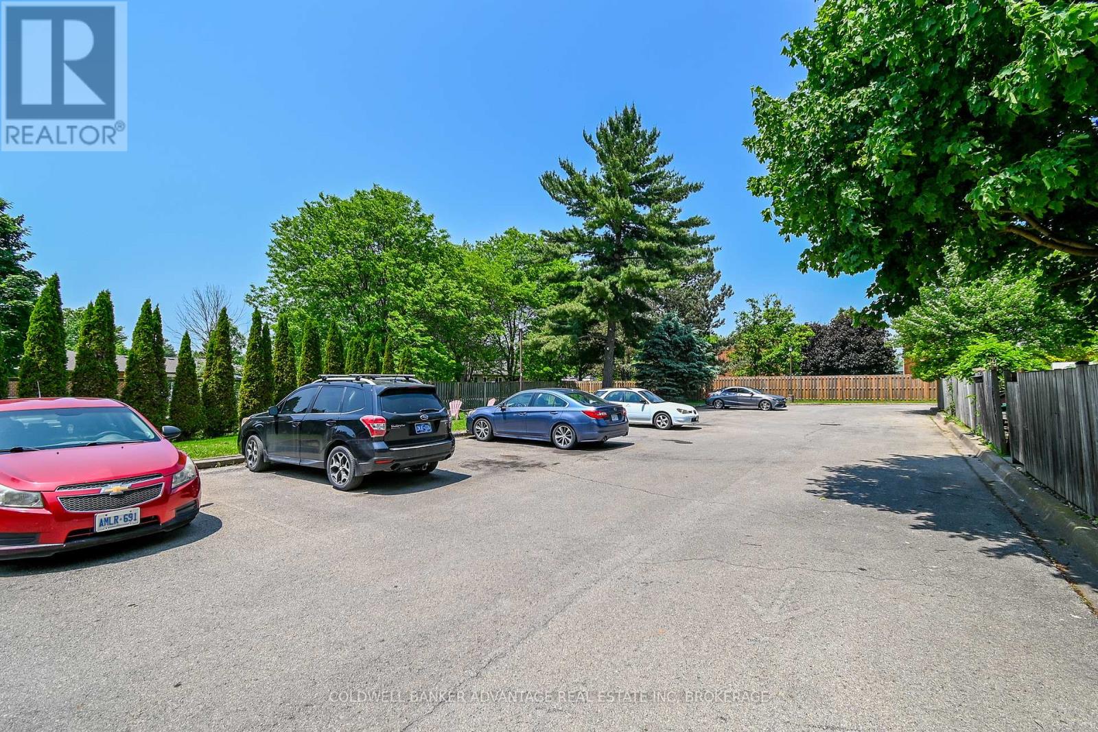 8 - 102 Silvan Drive, Welland, Ontario  L3C 6C3 - Photo 34 - X12199532