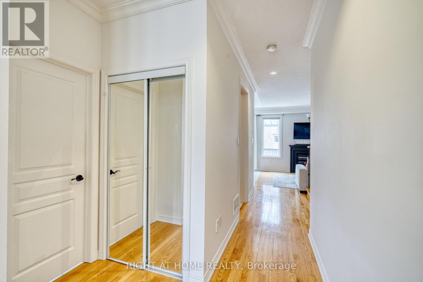 20 Seiffer Crescent, Richmond Hill, Ontario  L4E 0J1 - Photo 18 - N12121354
