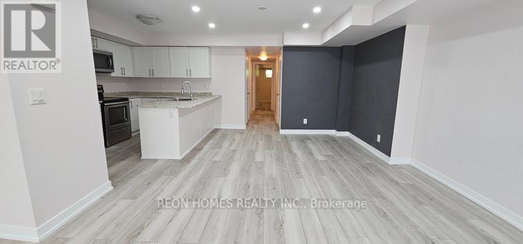 901 - 2 Blanche Lane, Markham (Cornell), Ontario  L6B 1N3 - Photo 8 - N12199834