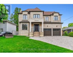 39 HOWARD ROAD, Newmarket, Ontario