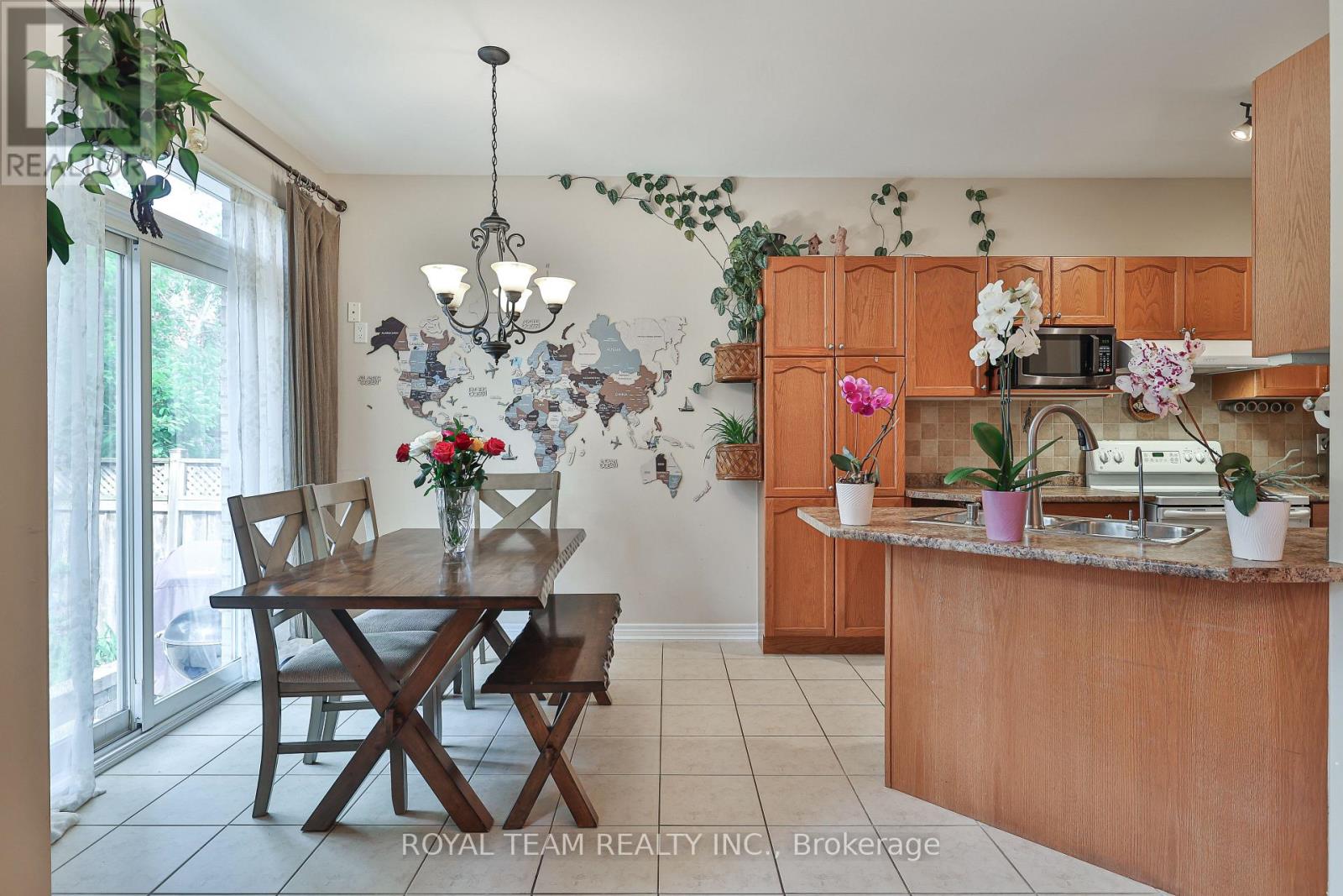 76 Degas Drive, Vaughan, Ontario  L4J 9J3 - Photo 10 - N12199908