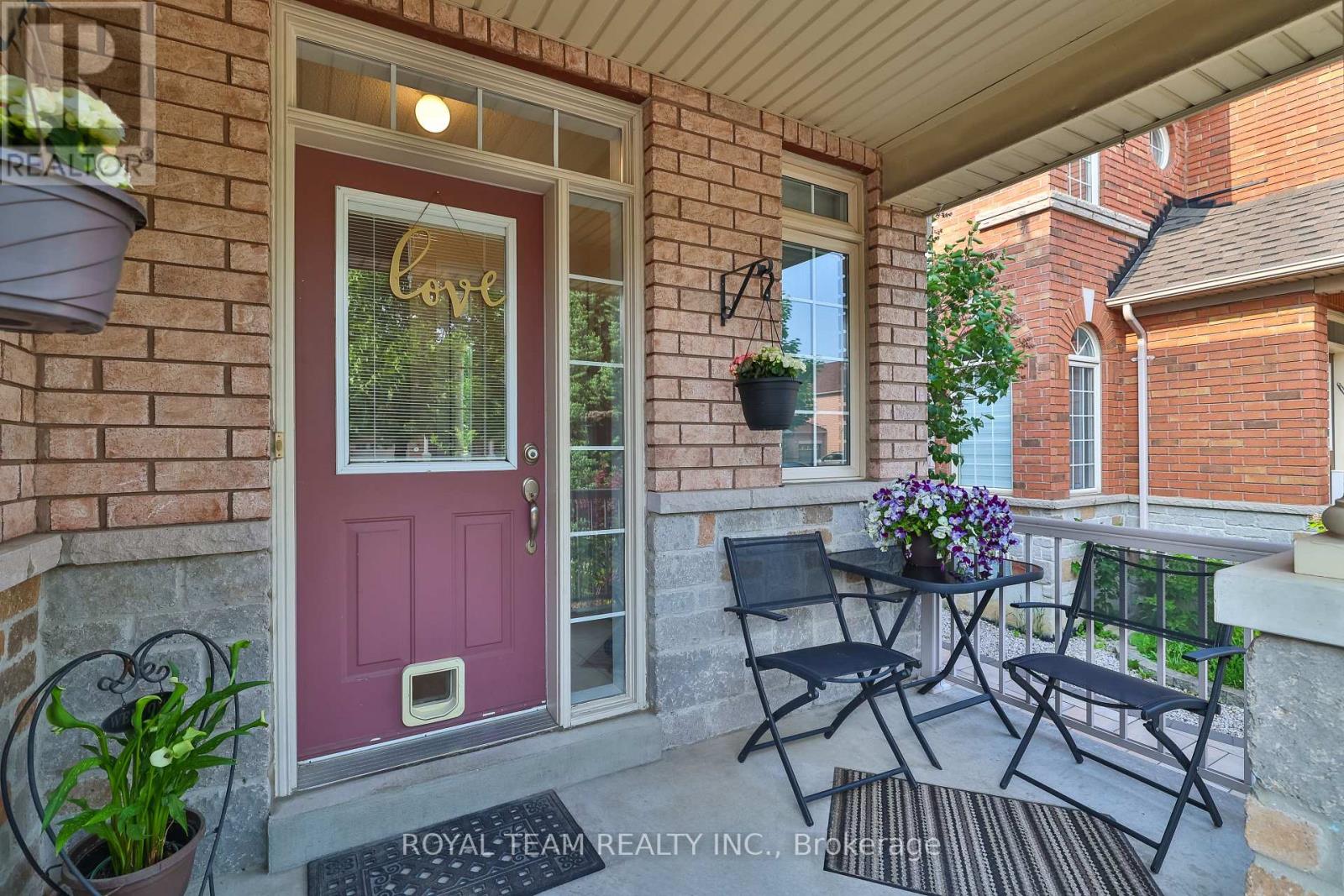 76 Degas Drive, Vaughan, Ontario  L4J 9J3 - Photo 2 - N12199908