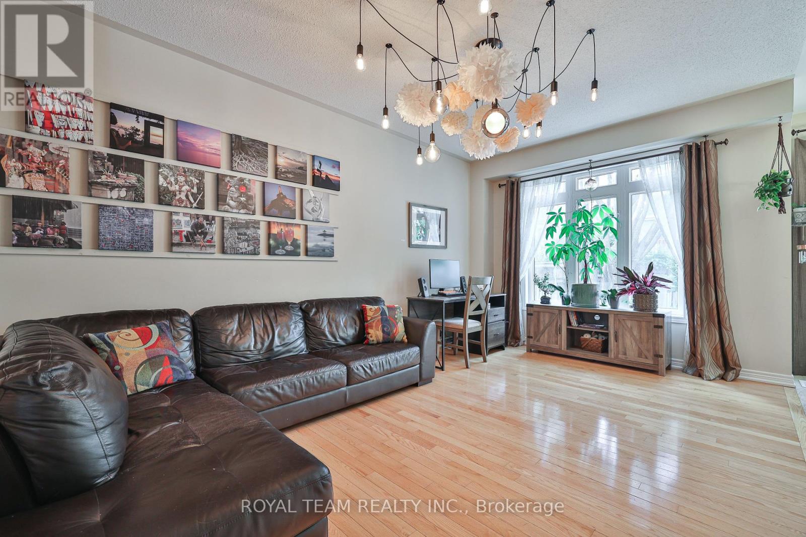 76 Degas Drive, Vaughan, Ontario  L4J 9J3 - Photo 5 - N12199908
