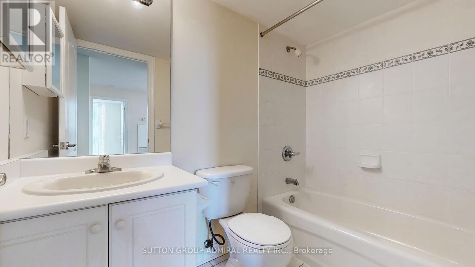 204 - 60 Disera Drive, Vaughan, Ontario  L4J 9G1 - Photo 36 - N12199911