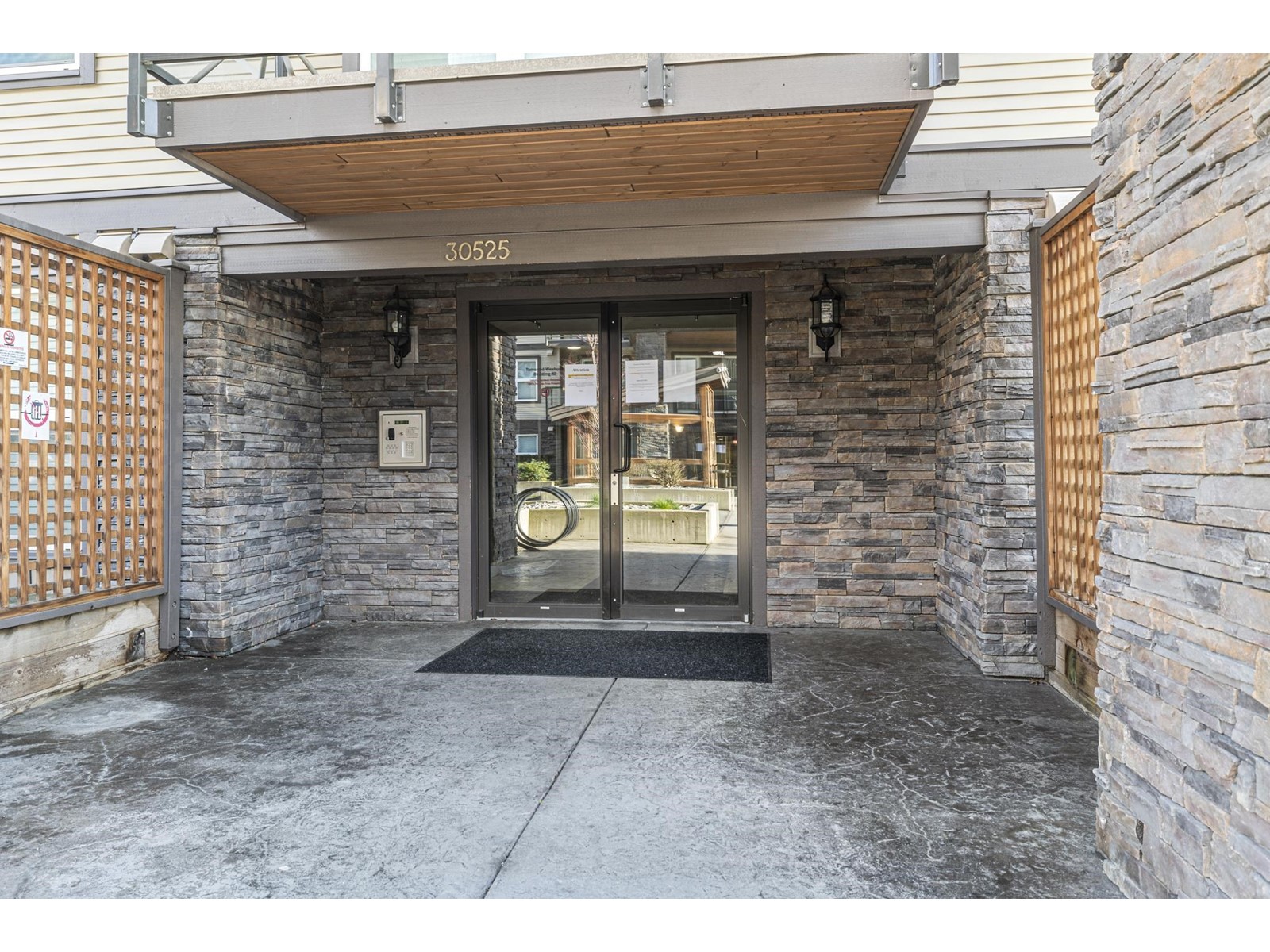 319 30525 Cardinal Avenue, Abbotsford, British Columbia  V2T 0A8 - Photo 4 - R3011941